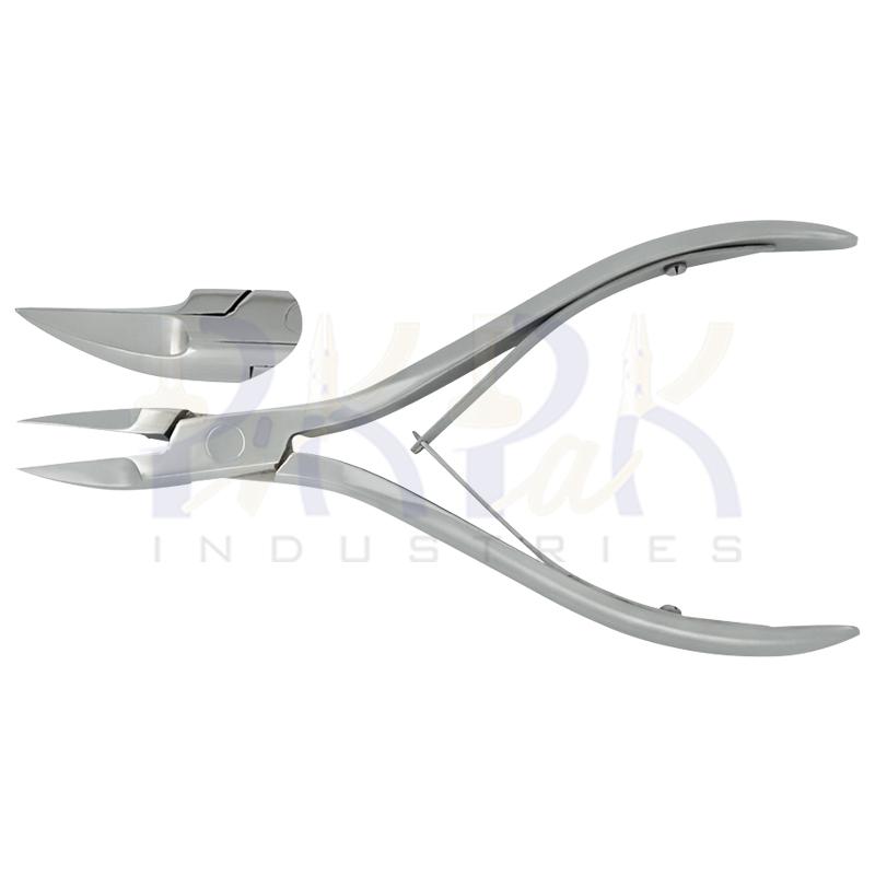 Cuticle Nippers & Cutters